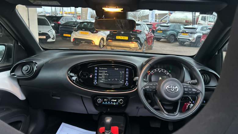 Toyota Aygo X 1.0 VVT-i Edge 5dr Auto Petrol Hatchback